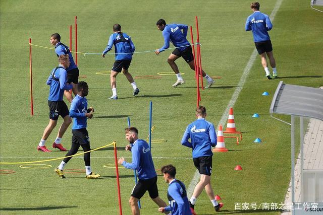 亚沙会｜赵一程打破男子速度攀岩世界纪录