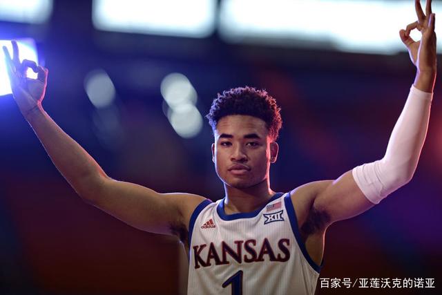 赵继伟19+7辽宁不敌同曦 周鹏20分深圳胜江苏