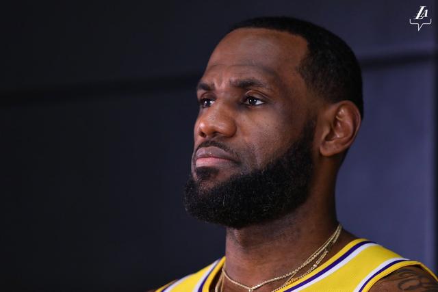 锡安仅4分鹈鹕大胜热火 康利21分森林狼克骑士